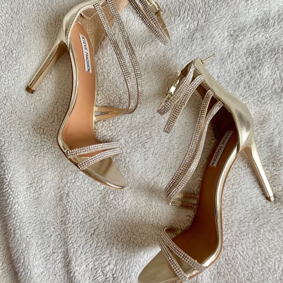 Steve Madden “Fiffi” Sandal in gold - size 7M - Picture 6 of 8